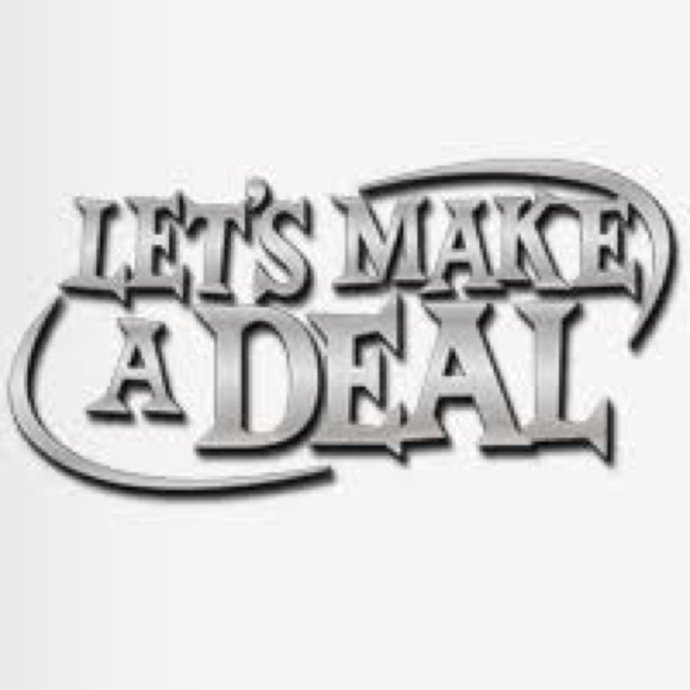 Hey Gurlll Hey!! I need your help! Let’s Make A Deal!
